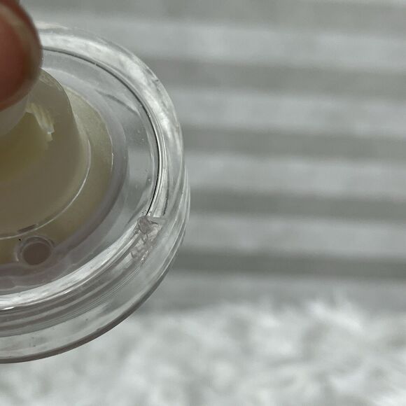 Cole & Mason Lucite Acrylic Pepper/salt Grinder, Used, average condition. - Picture 10 of 14